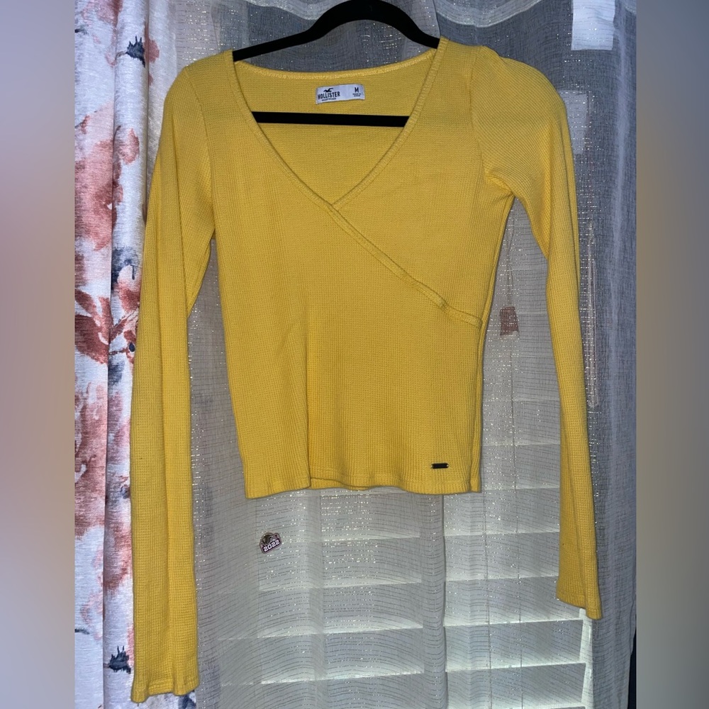 Hollister Long Sleeve